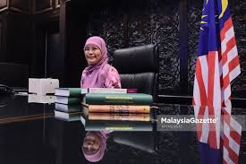 Her appointment quashes speculation the mahathir administration was at an impasse with malaysia's constitutional monarchs. Judiciary Looking Into Using Polygraph Tests In Court Chief Justice