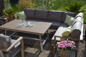 Ecklounge Plus 1 Sessel Mit Sitz Und Ruckenpolstern Und 1 Grosser Esstisch In Naturlich Wirkender Holzoptik Terasse Mobel Gartengarnitur Holz Gartenmobel Sets