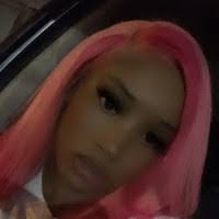 April Arrington's Instagram, Twitter & Facebook