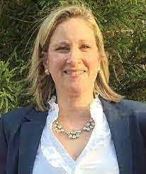 Melissa Weinstock's Instagram, Twitter & Facebook