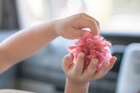 Fabriquer Des Pompons Tutos Conseils Fils Astuces