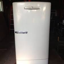 Well, ge wrote me to tell me that their café fridge makes hot water. Details About Antique General Electric Refrigerator Fridge Vintage On Popscreen