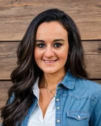 Melissa Jansen's Instagram, Twitter & Facebook