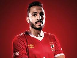 ويظهر في الفيديو الذي تداوله رواد مواقع التواصل الاجتماعي تواجد مرتضى منصور وسط جمع من أعضاء نادي الزمالك، وهو ينهال بالشتائم على. Ø´Ø§Ù‡Ø¯ ÙƒÙŠÙ Ø§Ø­ØªØ¶Ù† Ù…Ø­Ù…ÙˆØ¯ Ø§Ù„Ø®Ø·ÙŠØ¨ ÙƒÙ‡Ø±Ø¨Ø§ Ù…Ù†Ø° ØµØºØ±Ù‡ Ø­ØªÙ‰ ÙˆØµÙˆÙ„Ù‡ Ù„Ù„ÙØ±ÙŠÙ‚ Ø§Ù„Ø£ÙˆÙ„ Ø±ÙŠØ§Ø¶Ø© Ø¹Ø±Ø¨ÙŠØ© Ø§Ù„Ù…Ù„Ø§Ø¹Ø¨ Ø§Ù„Ø±ÙŠØ§Ø¶ÙŠ
