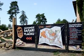 From wikimedia commons, the free media repository. Safarivlacek Zoo Olomouc Svaty Kopecek