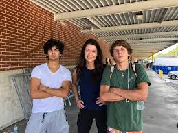 Xolo maridueña shares how miguel's recovery in 'cobra kai' season 3 changes the pace. Twitter à¤ªà¤° Xolo Mariduena This Woman Can 100 Kick Both Of Our Butts Shout Out To Our Amazin Training Team Whipping Miguel And Hawk Back In Shape For Season 2 Cobrakai