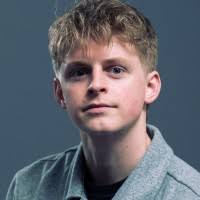 400+ "Eroh" profiles