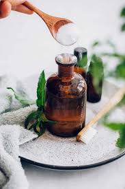 How to make your own oxygenating mouthwash our everyday life? Say Hello To Minty Fresh Breath With This Essential Oil Mouthwash Hello Glow