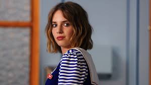 Maya is 3d visual effects software with powerful character creation, rigging, animation, and simulation tools. Stranger Things Season 4 Reportedly Adds Maya Hawke S Brother To Cast Teen Vogue