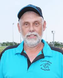 Driver Wayne Hill bringing up a driving double tonight double tonight in  the last race with WHITE STAR VILLAGE trained by Reece Moore  congratulations guys 🎉🎉