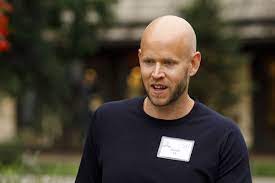 Spotify ceo daniel ek stated as much in a wild new interview with musically , in which he said musicians should be recording and releasing music nonstop in order to make ends meet. Tjoazxxoxhuedm