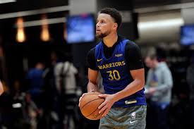 Here is stephen curry's family father : You See The Brilliance Stephen Curry Dazzles In First Scrimmage Since Injury