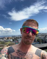 Brian Murdy (@dekonstrukt) • Instagram photos and videos