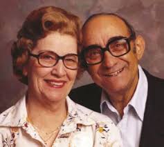 Scholarships available through the Foundation for Edmonds School District