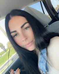 Happy Mother's day to the women of my dreams. @simple.celinaaa my best  friend, my wife, the mother to my children , a ride or die kinda women that  does it all❤️🫡 you