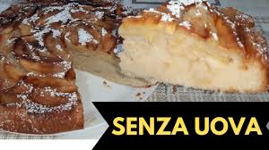 La frutta fresca e la confettura non completamente amalgamata, conferiscono a questo. Torta Di Mele Senza Uova Senza Burro E Senza Bilancia Youtube