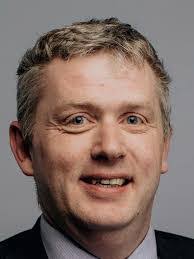 Daniel Blayney's Instagram, Twitter & Facebook