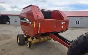 New Holland BR770 Baler