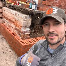 Back at it! @stucromptonpodcast #bricklaying #bricklayers #bricks #brick  #building #uk #construction #work #mason #bricks #mortar #stucromyypton  #youtuber #bricklayingvideo #original #mason #stonemason #work #working  #creative #artist #art #youtube ...