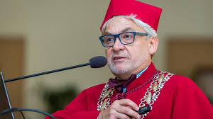 Poseł wojciech maksymowicz, dotychczasowy polityk porozumienia, przechodzi do koła poselskiego polska 2050. Prof Maksymowicz Mimo Wielu Artystycznych Zainteresowan Wybralem Medycyne Nauka W Polsce