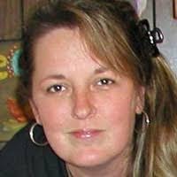 Tammy Henning's Instagram, Twitter & Facebook