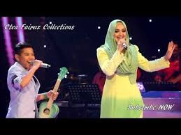 Sosok siti nurhaliza kini populer dengan tembang lagu religi yang buruan download lagu siti nurhaliza 10 lagu nonstop! Dato Siti Nurhaliza Dan Tegar Aku Yang Dulu Live 2015 Hd Youtube Youtube Lagu Ruang Keluarga