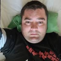 30+ profilů „Michal Toth“