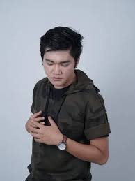 Tapi kau begitu indah dimataku. Lirik Lagu Angga Candra Sederhana Cinta News Entertainment Fimela Com