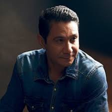 Stream En la mitad de mis suenos by Ignacio Rondon