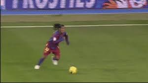 Browse latest funny, amazing,cool, lol, cute,reaction gifs and animated pictures! Ronaldinho Gaucho Gif Ronaldinho Gaucho Gif Ronaldinho Gaucho Deixando Search Discover And Share Your Favorite Ronaldinho Gaucho Gifs