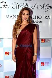 She is known for her work on dansez pentru tine (2006), ferma vedetelor (2015) and race 3 (2018). Datei Iulia Vantur Attends Manish Malhotra S Show The Walk Of Mijwan 05 Jpg Wikipedia