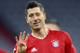 Latest on bayern munich forward robert lewandowski including news, stats, videos, highlights and more on espn. Wahl Zum Welt Fussballer Des Jahres Robert Lewandowski Hofft Auf Die Kronung Fussball Stuttgarter Zeitung