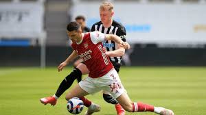Granit xhaka almost joined stoke city on loan before eventually landing a lucrative gig at arsenal. Zakaria Will Gladbach Verlassen Tausch Deal Mit Xhaka