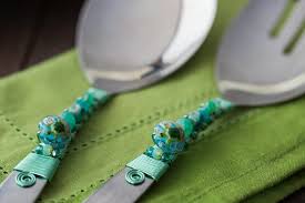sea turtle salad and pasta serving set