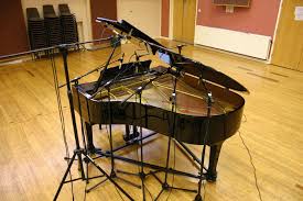 This is an ideal option for those who have limited room for full dining table or need extra seating on special occasions. Piano Recording