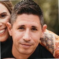 Eddy Serrano's Instagram, Twitter & Facebook