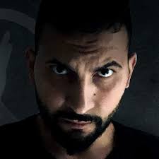 Einer festnahme hatte sich hildmann entzogen, indem er nach einer razzia seiner wohnung in brandenburg in die türkei floh. Attila Hildmann Attila Hildmann Twitter