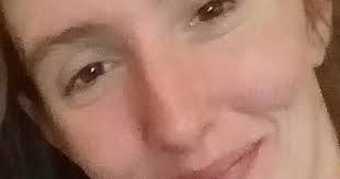 Woman searches Swadlincote in a hunt to find her long lost father after 28  years