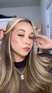 Minha make de todos os dias, agora registrada aqui no feed para vocês e  detalhes todos os produtos são da @bianca , aos poucos vou substituindo  todos pela nova linha @bocarosabeauty 🤌🏻💖✨, #bianca ...