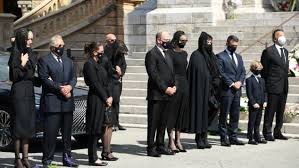 But grace, the middle daughter, was different. Beklemmende Bilder Monegassische Royals Trauern Um Furst Alberts Cousine