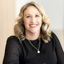 Thiel College wrestling coach Craig Thurber and alumnus Charles Semroc '57  will be inducted into the Greenville High School Athletic Hall of Fame.  Read the full story in our Newsroom…