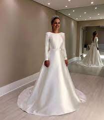 Linda Demais Com Esse Classico Imponente E Elegante Ameii Nossa Querida Luana Magnoni Bridal Dresses Vintage Wedding Dresses Bridal Ball Gown