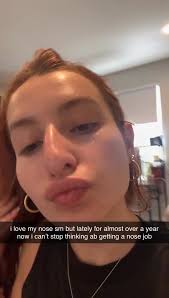 bella boo 🩷 (@bellaoranskyy)