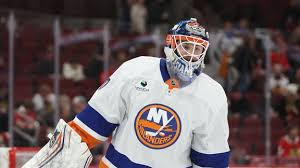 Stjärnmålvakten Högberg återvänder till LHC