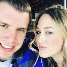 Danielle Trudeau (@daniellemtru)