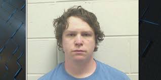 Police arrest naked man for chasing kids in Statesboro park