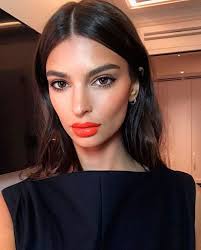 As Melhores Makes De Emily Ratajkowski Thais Muray Hair Makeup Makeup Looks Beauty