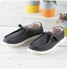258persone che lo seguonoheydudeshoesoutlet(2307il punteggio di feedback di heydudeshoesoutlet è 2307) 99.6 we're the official uk distributors of hey dude shoes and we make amazingly comfortable shoes for men and women. Hey Dude Wendy Chambray Off Black Shoes