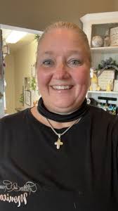 Glitter and Grace Waseca MN was live.