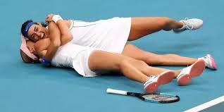 Site officiel de caroline garcia, joueuse de tennis professionnelle. Kristina Mladenovic Und Caroline Garcia Feiern Fed Cup Titel